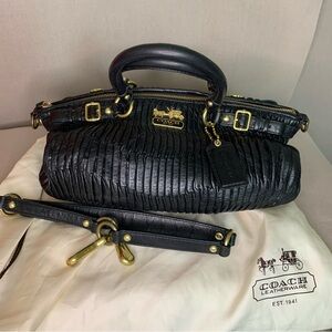 Authentic Coach Madison Gathered Leather Satchel Black + Duster 18620